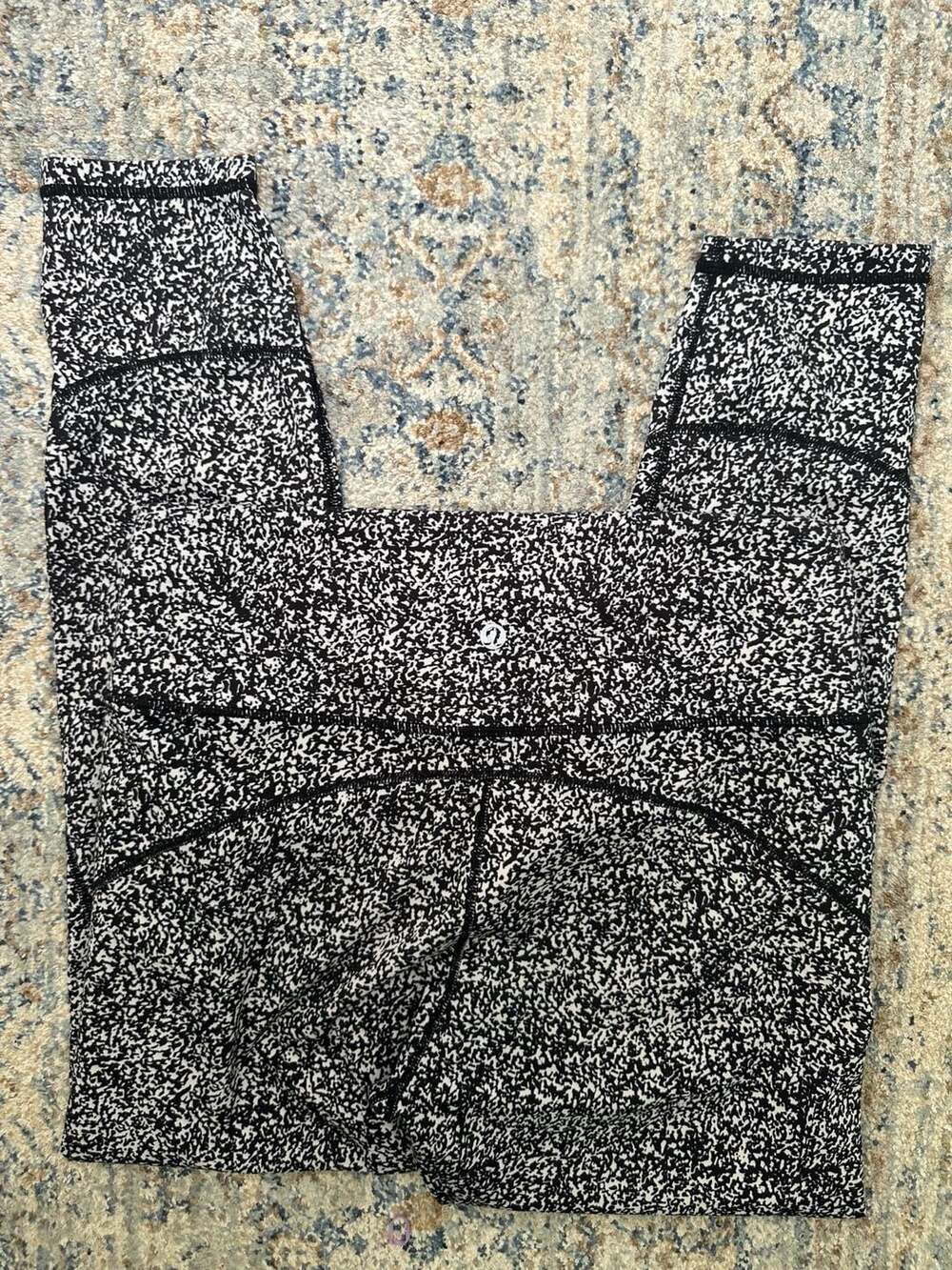 Lululemon Athletica Pants Size 12 Black White